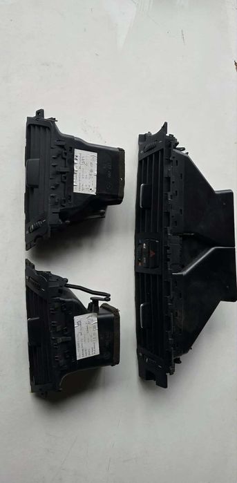 Духалка табло BMW E90/E91/E92/E93