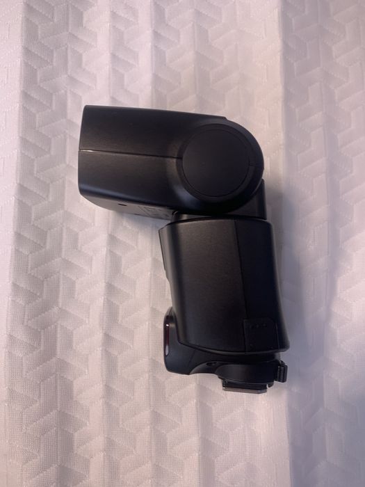 Вспышка Canon Speedlite 430 EX II