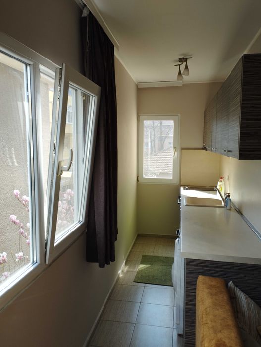 Давам под наем етаж от къща