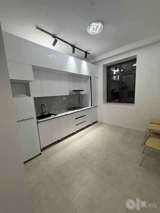 Сдаётся 3-комн Паркентский, 85 м²