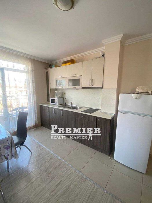 Продава се Двустаен апартамент в к.к. Слънчев бряг - 61 кв.м за 1181 €/кв.м - Снимка #1