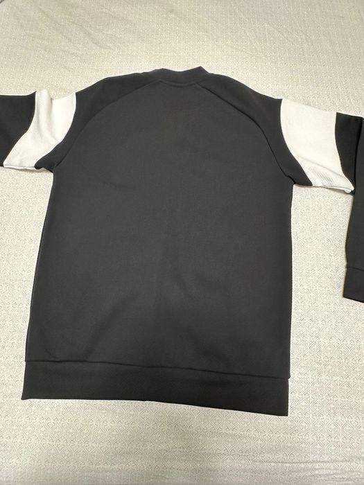 Boss анцуг комплект черен с бяло