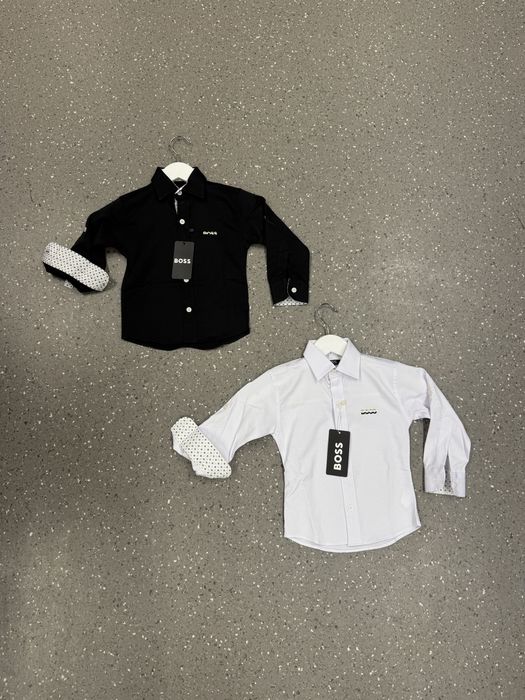 Blugi si camasi diferite modele