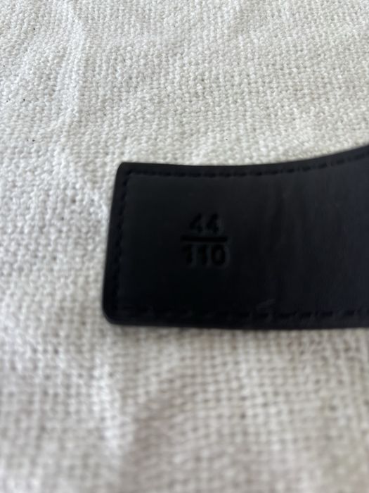 Curea Fendi cu model