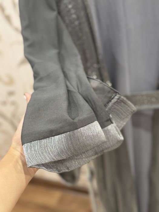 Продам платье почти новые