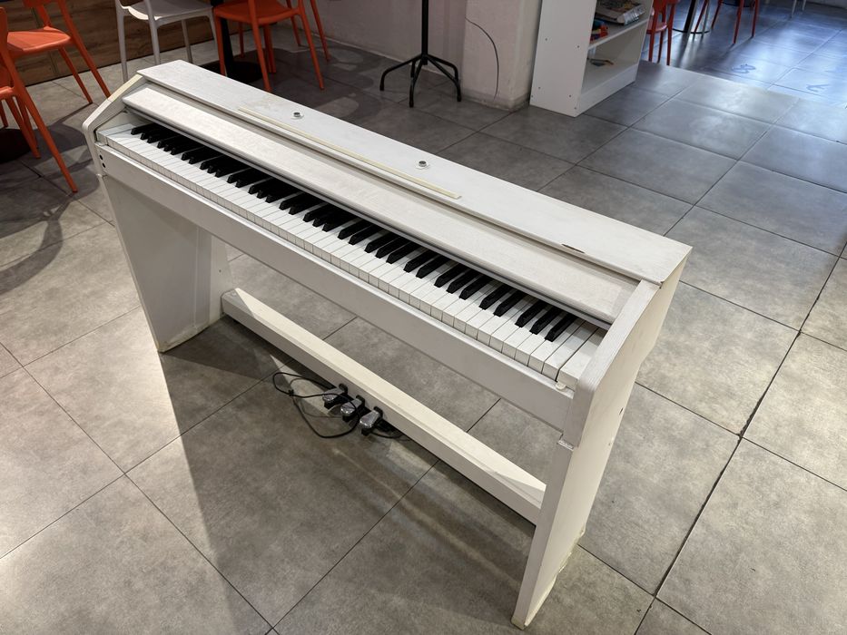 Цифровое пианино Casio PX - 750