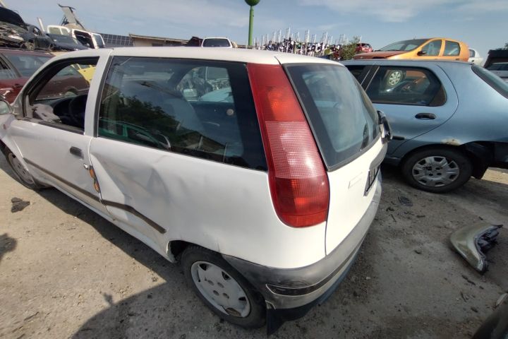 Ansamblu stergatoare parbriz volan pe stanga Fiat Punto prima generat
