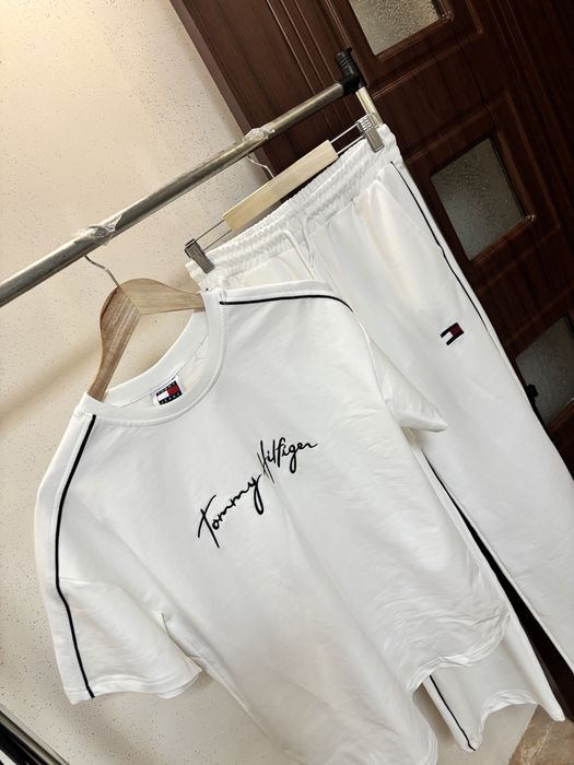 Дамски екип  Tommy hilfiger