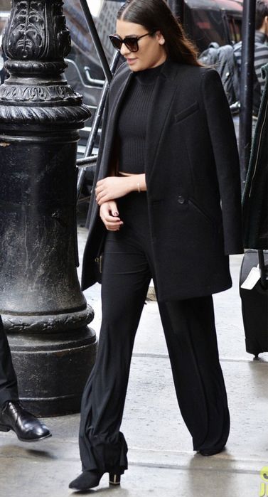 Палта и пухенки ХS Iro Paris, Maje, Peuterey, Armani, Guess