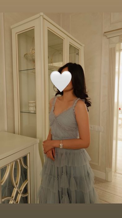 Продам голубое платье