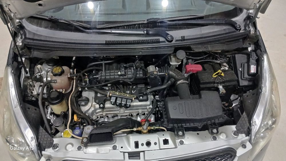 Спарк мошина озимики тричлимас