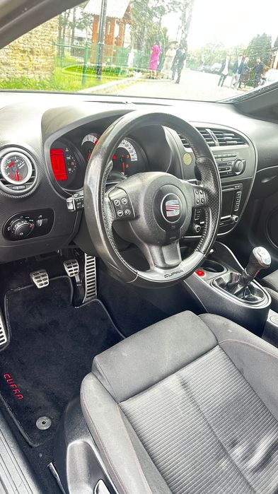 Schimb Seat Leon  CUPRA 2.0 TFSI 400 CP