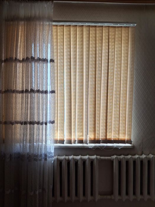 Продам жалюзи  б/у