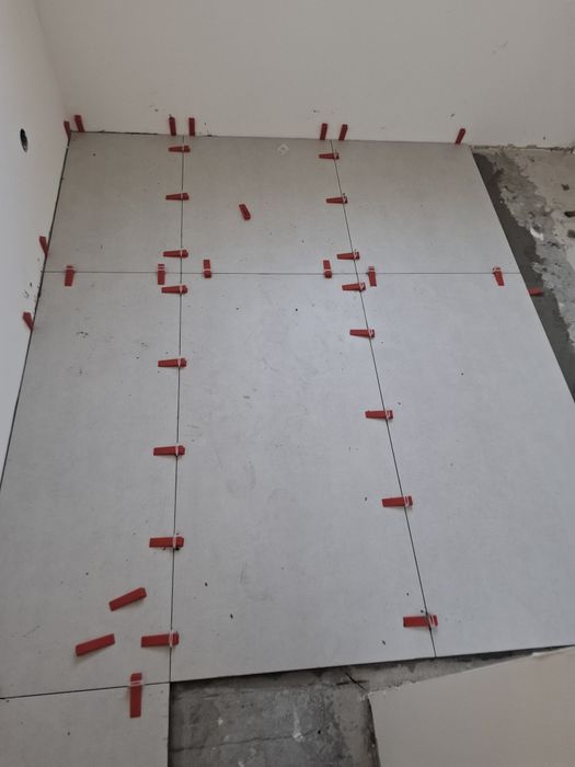 Делаем работы по кафелю