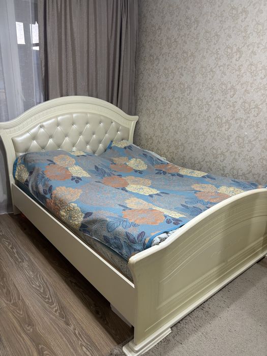 Кровать двухместная