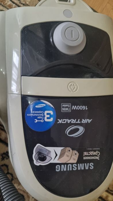 Продам пылесос б/у