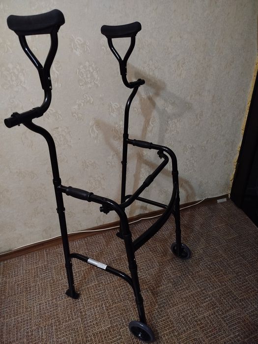 Ходунки с поддержкой под мышки 2в1