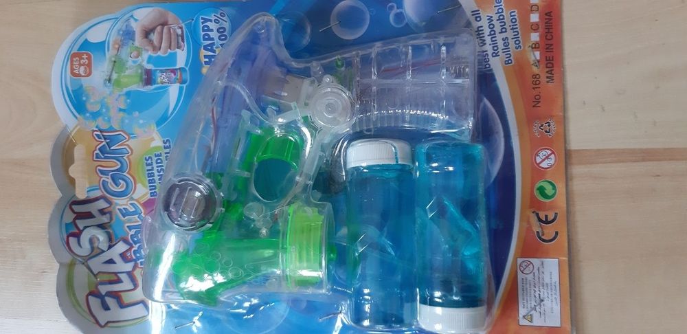 Стики, пистолет за балони