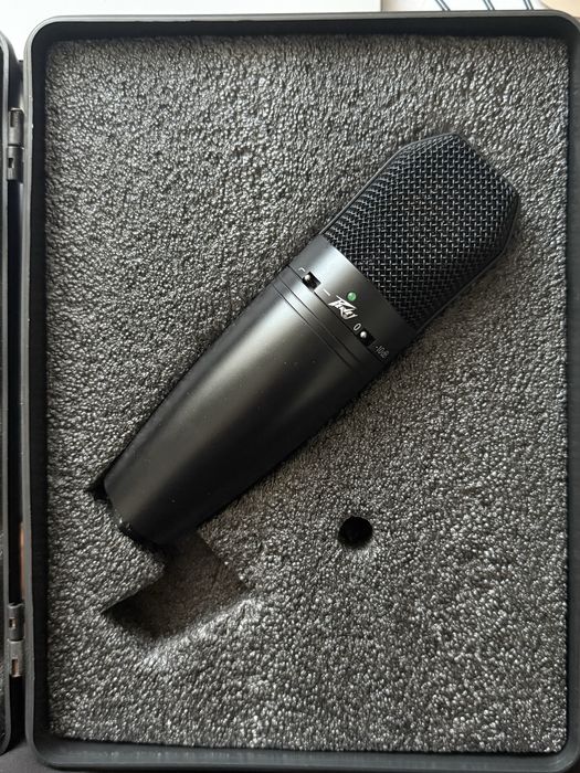 Конденсаторный микрофон: Peavey Studio Pro M2