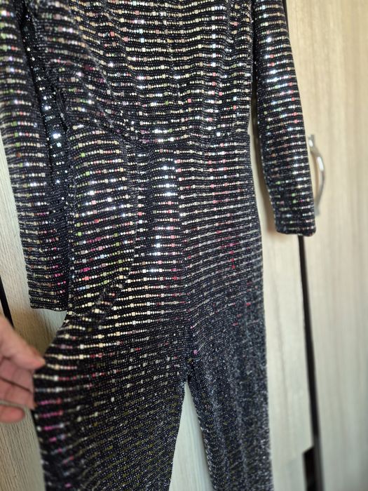 Salopetă argintie de ocazie