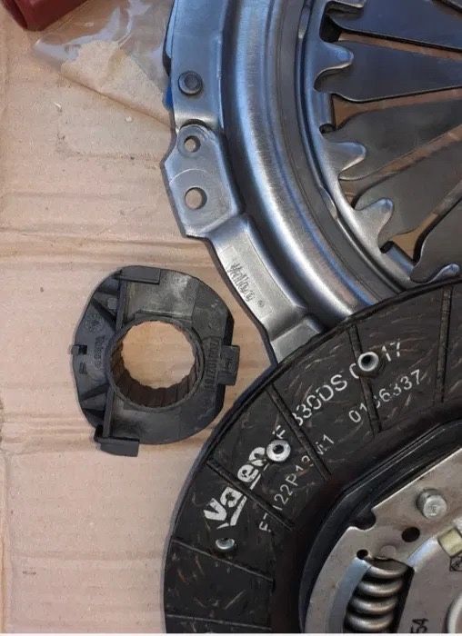 Kit ambreiaj Logan 1,5 E3 (Valeo