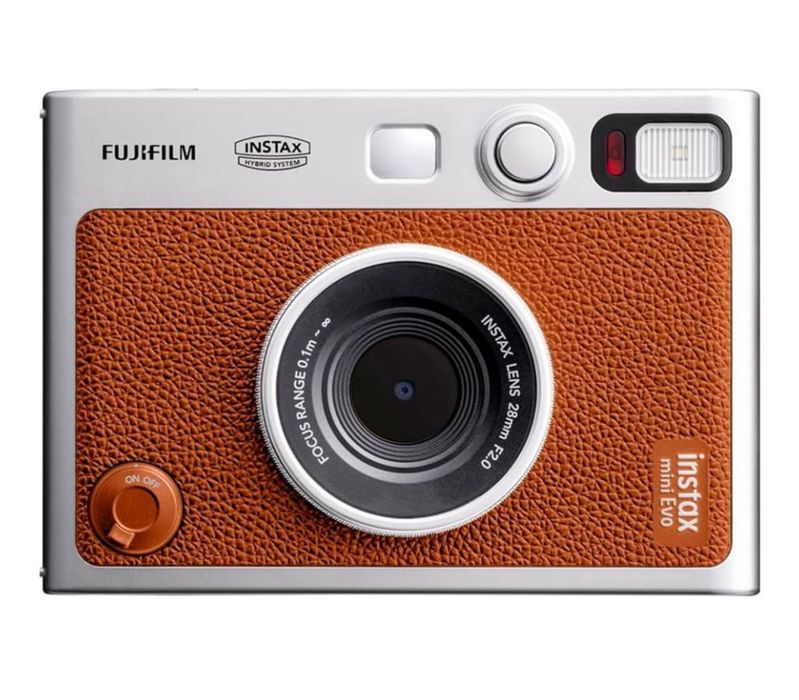 Фотокамера моментальной печати Fujifilm Instax Mini Evo коричневый