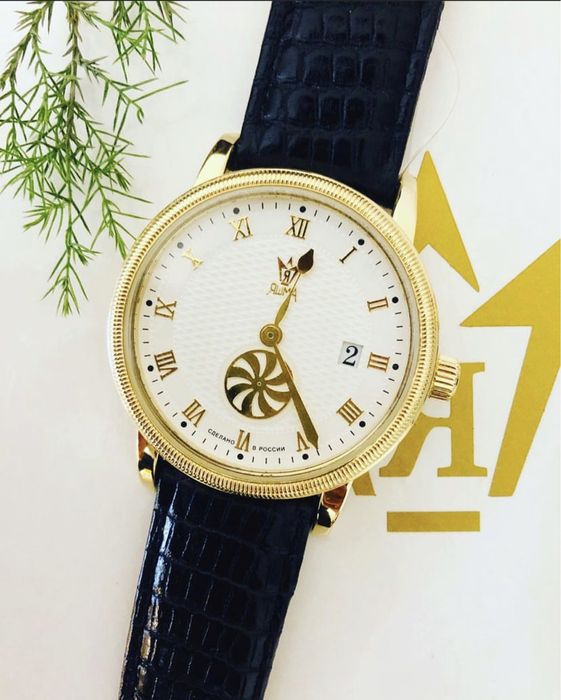 Золотые кварцевые часы «ЯШМА»