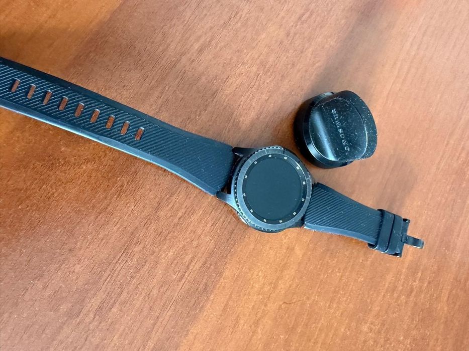Самсунг часы gear 3