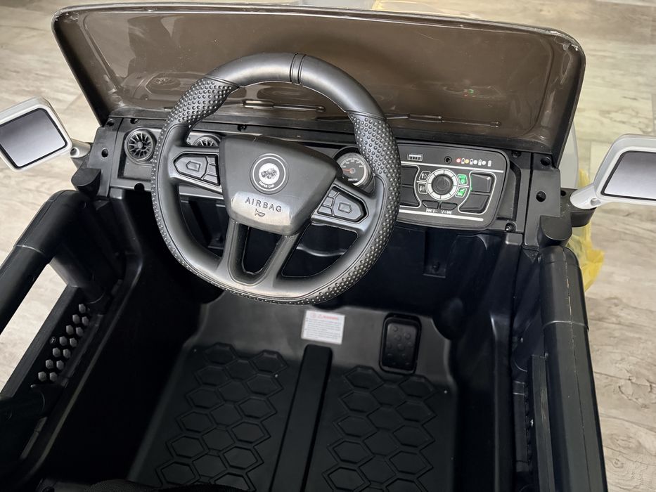 OCIE Джип акумулаторен 12V HEET SUPER с родителски контрол Сив