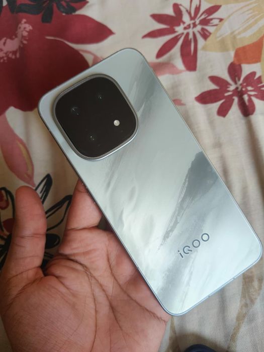 Iqoo 15 16gb 512gb