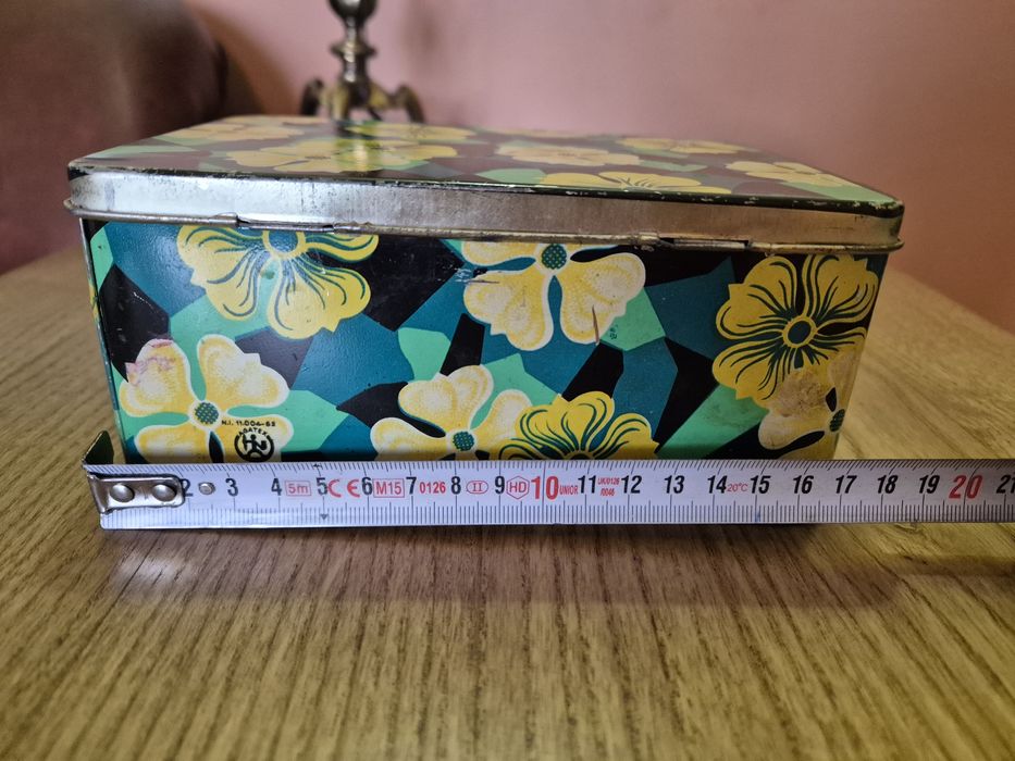 2 Cutii vechi din tabla, Agatex