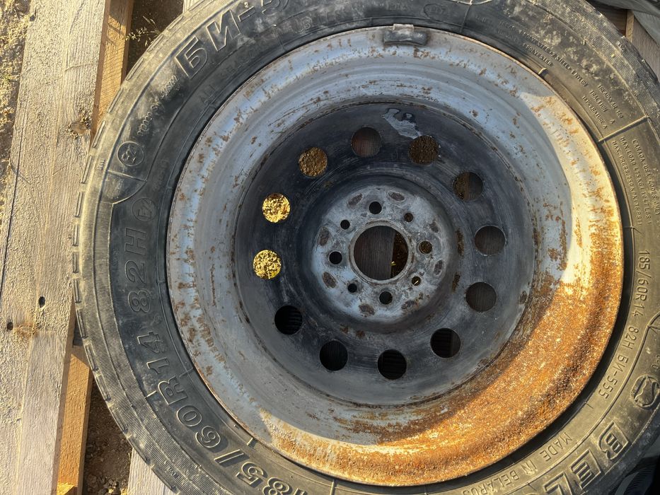продам покрышку под запаску