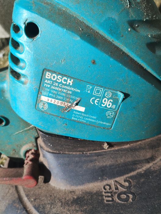 Електрическа косачка Bosch Kombitrim