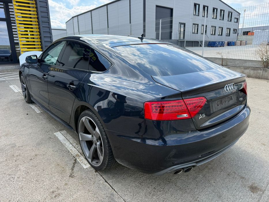 Dezmembrez Audi a5 facelift sline sportback albastru LX5R 2015 2.0 tdi CGLC