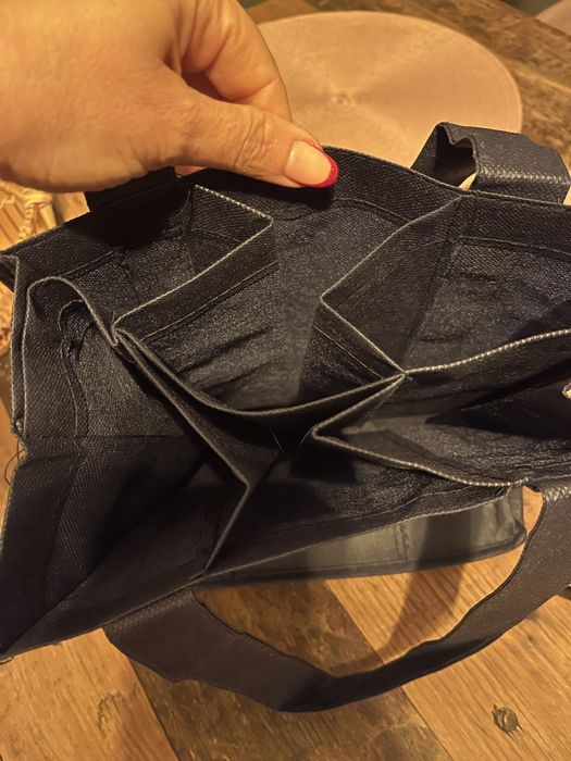 Тъмносин отганайзер за бутилки или други аксесоари