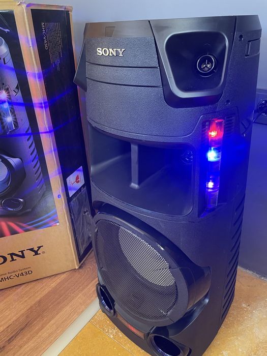 SONY MHC V43D парти колона с 2 микрофона
