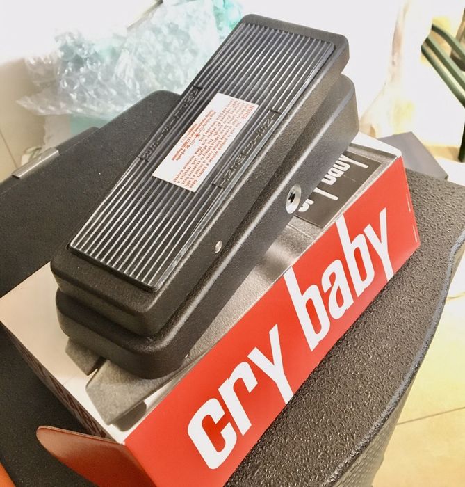 Dunlop CRY BABY Wah pedal