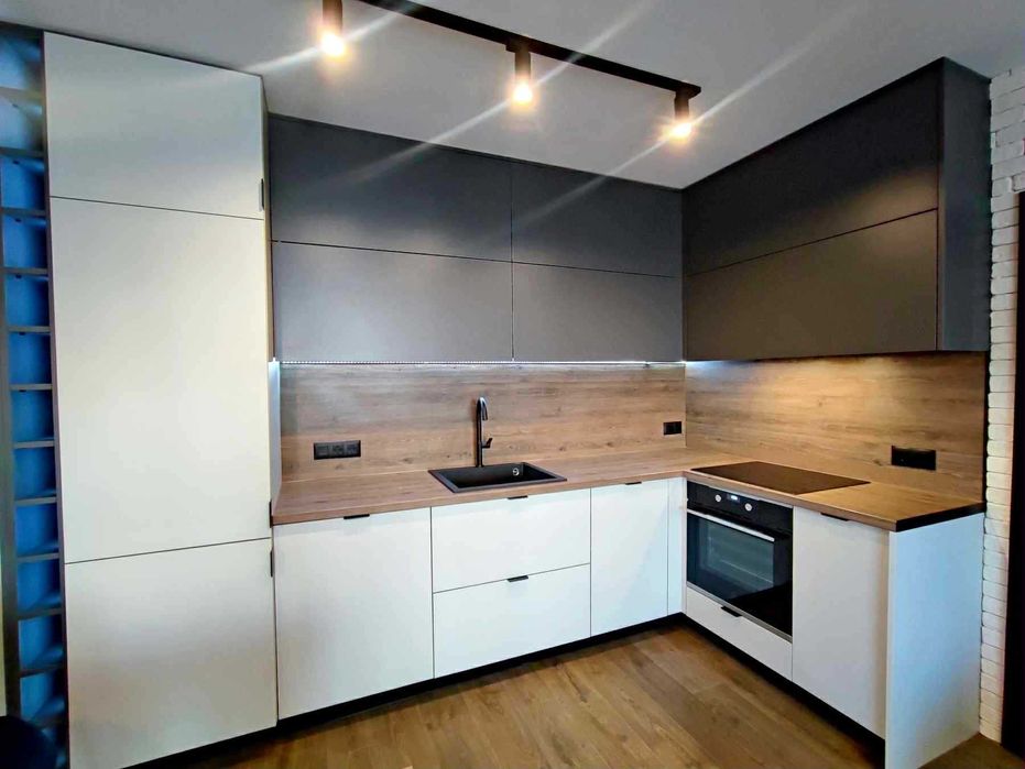 Дава се под наем Тристаен апартамент в София, Манастирски ливади - 72 кв.м за 765 € - Снимка #2