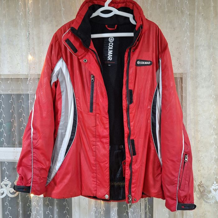 Горнолыжная куртка