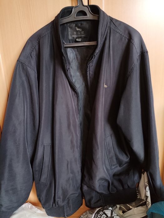 Куртка мужская продам