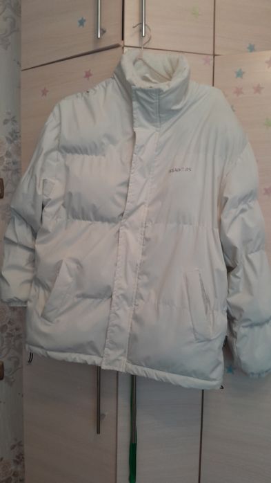 Отдам зимние куртки за фрукты