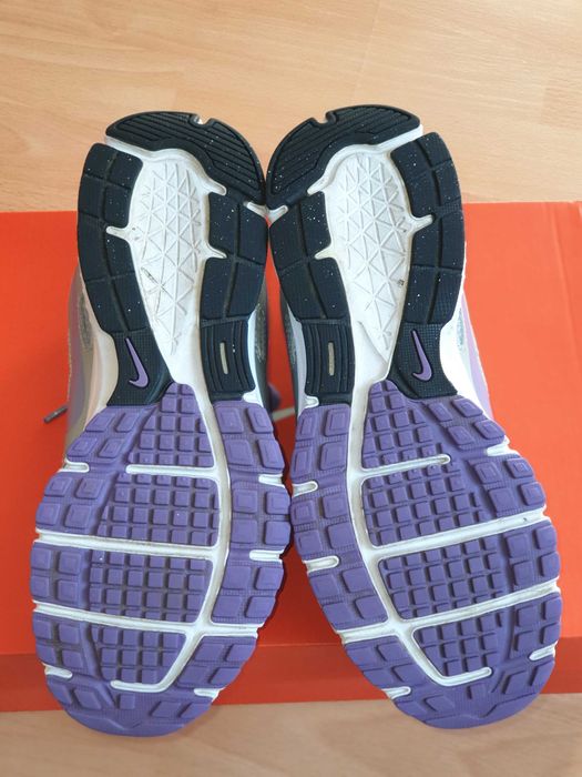 Adidasi de dama originali Nike marime 37,5