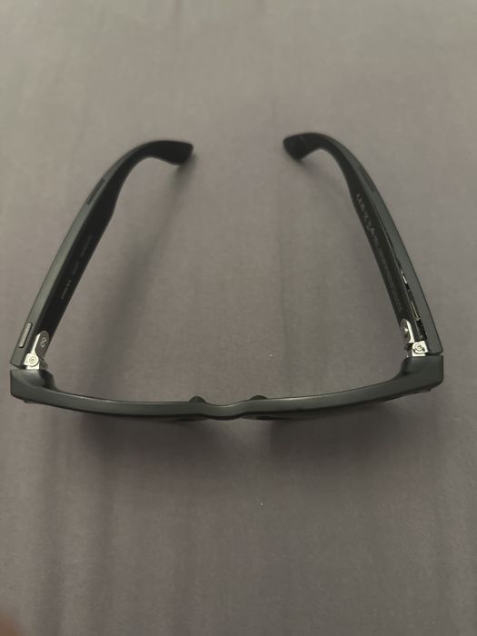 Продам очки ray ban 1 gen не рабочие