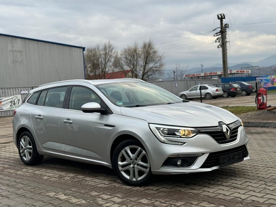 De vanzare Renault megane  4