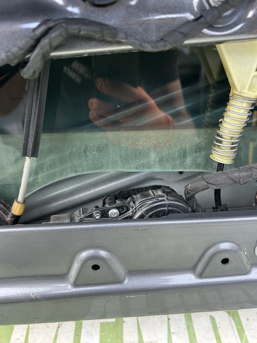 Macara geam electrică ușă stânga față BMW Gran Coupe 2015