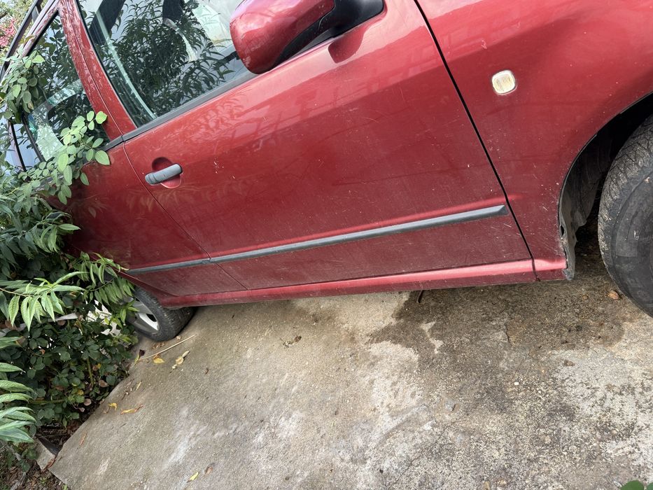 Skoda Fabia 14 benzina.