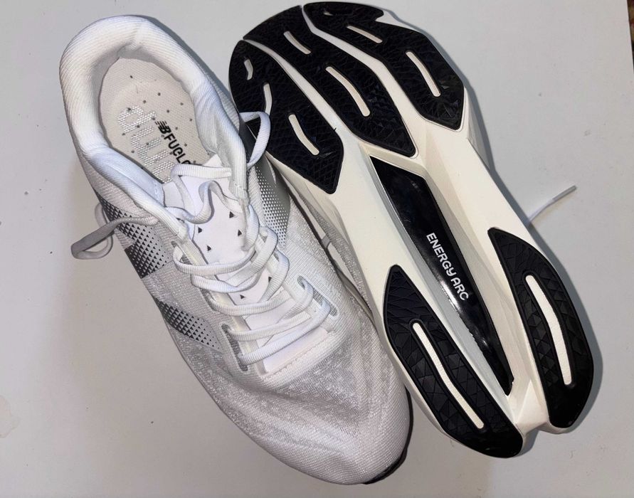 New Balance SC Elite v4