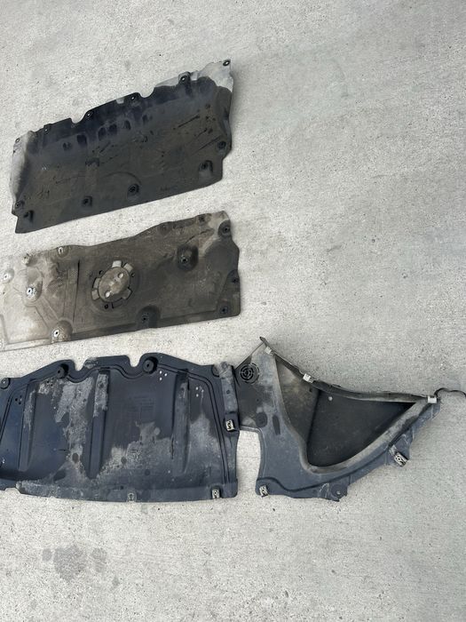 Bmw G20 G21 G22 кори под двигател