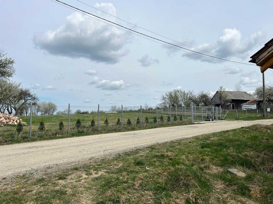 Vând  teren cu autorizație de construcție casă în com. Căpușu Mare