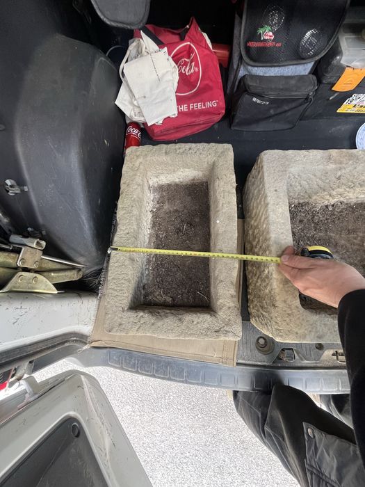 Каменни корита 2 бр.